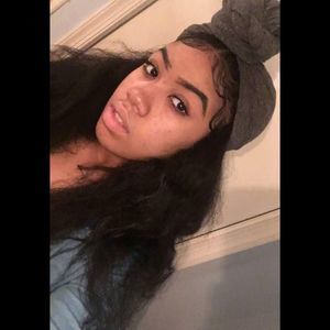 Meet your Posher, Ebony